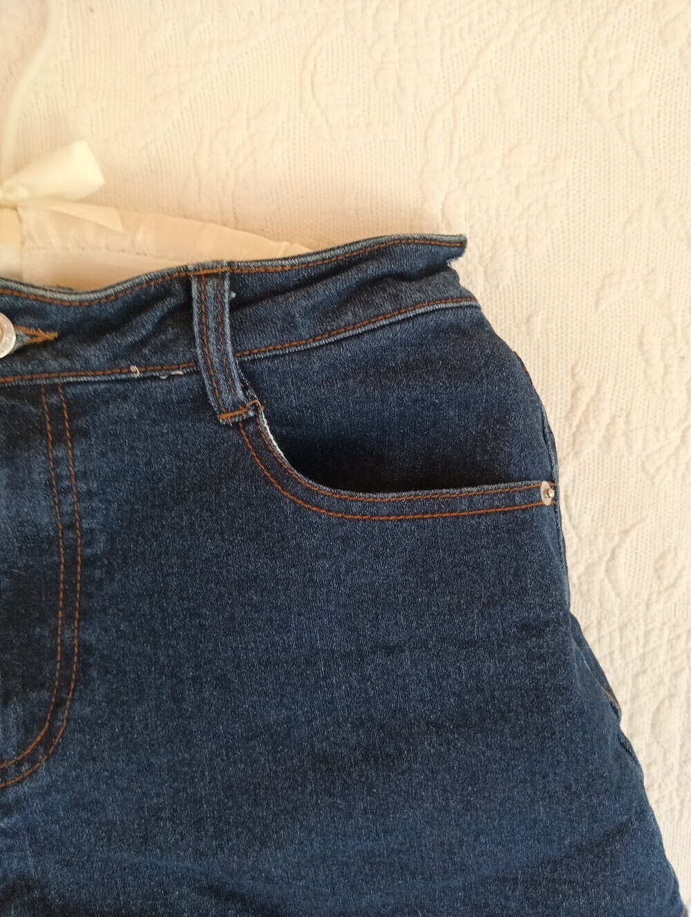 No Boundaries Dark Blue Denim Shorts Classic Mid rise 1inch Inseam Casual Booty - Picture 5 of 12